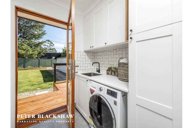 28 Eggleston Crescent Chifley