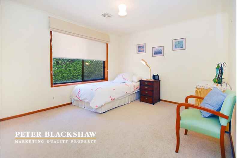 2/1 Lane-Poole Place Yarralumla 2/1 Lane-Poole Place Yarralumla