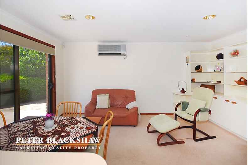 2/1 Lane-Poole Place Yarralumla 2/1 Lane-Poole Place Yarralumla