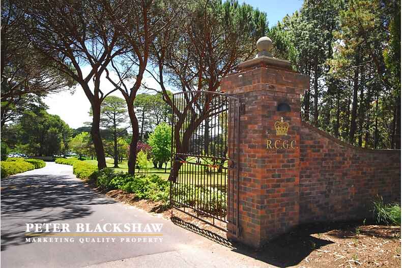 2/1 Lane-Poole Place Yarralumla 2/1 Lane-Poole Place Yarralumla