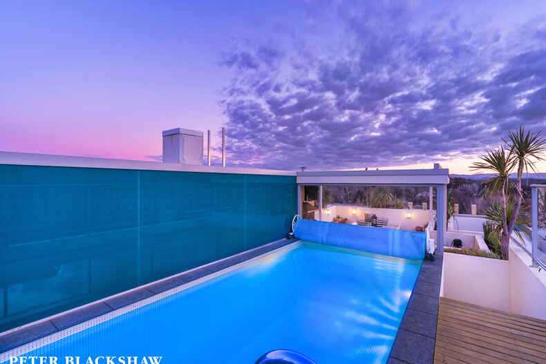 183/15 Coranderrk Street City
