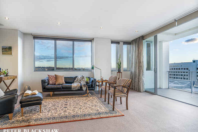 183/15 Coranderrk Street City
