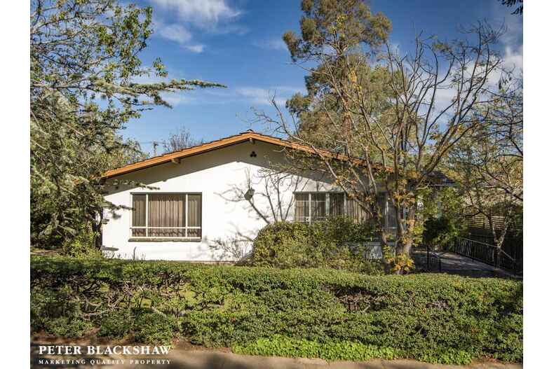 60 Captain Cook Crescent Griffith