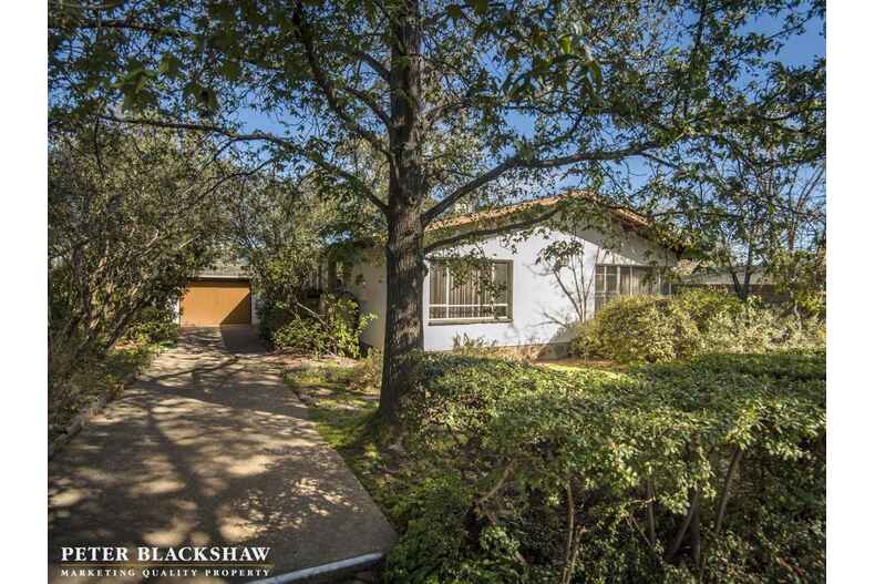 60 Captain Cook Crescent Griffith