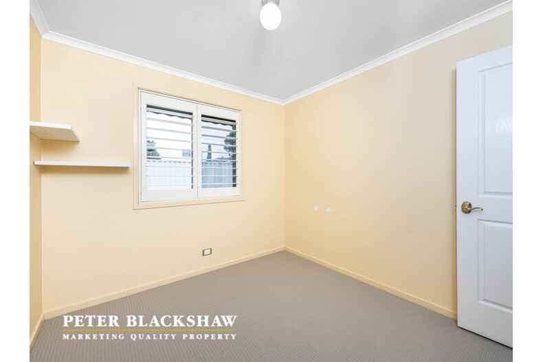 11 John Russell Circuit Conder