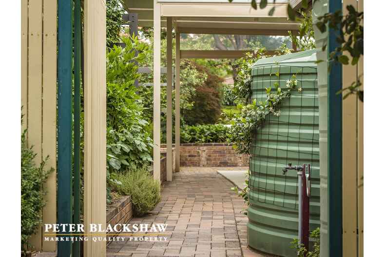 11 John Russell Circuit Conder