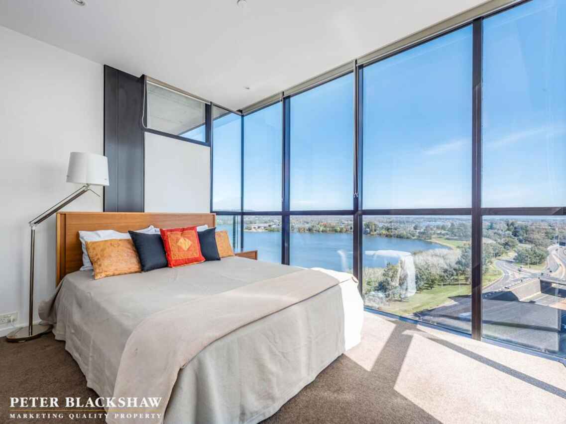 1403/19 Marcus Clarke Street City