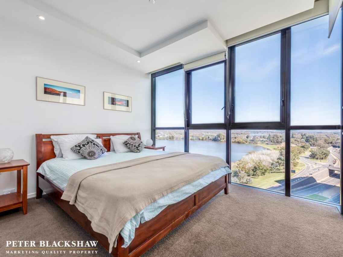 1403/19 Marcus Clarke Street City