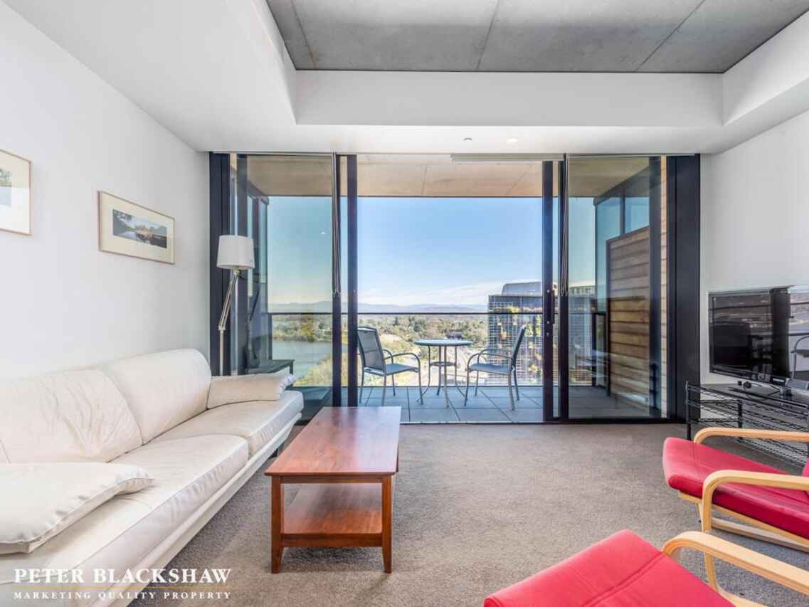 1403/19 Marcus Clarke Street City