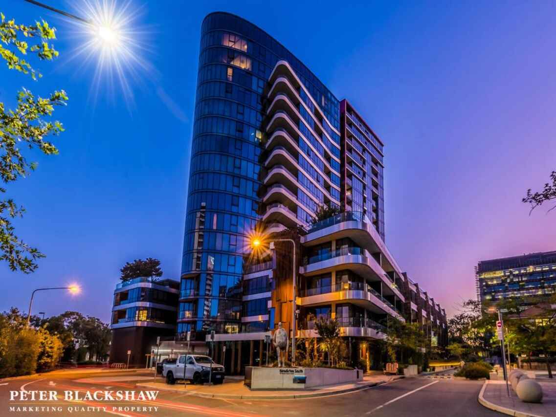 1403/19 Marcus Clarke Street City