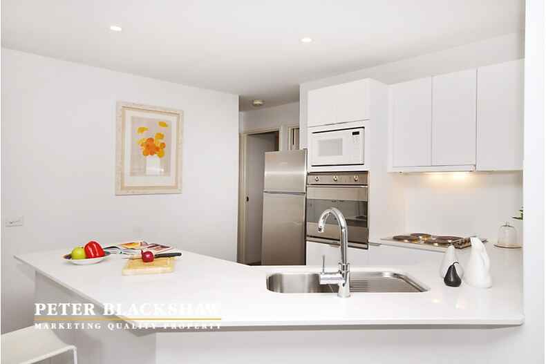 104/15 Tench Street Kingston