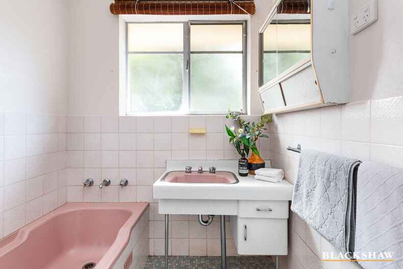 97 Morgan Crescent Curtin 97 Morgan Crescent Curtin