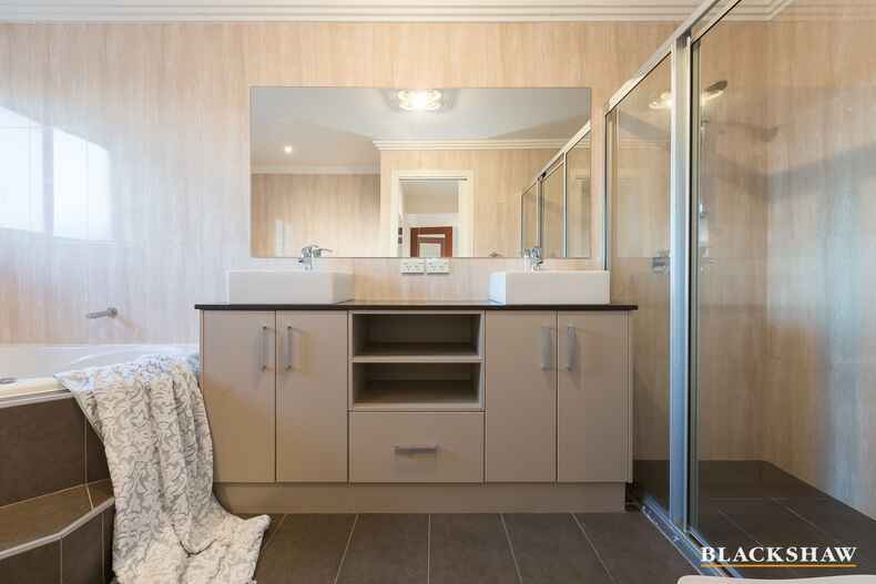 13 Newdegate Street Deakin 13 Newdegate Street Deakin