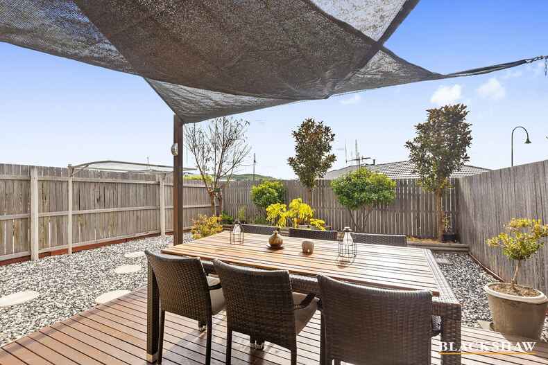 15 Ron Hoy Street Macgregor 15 Ron Hoy Street Macgregor