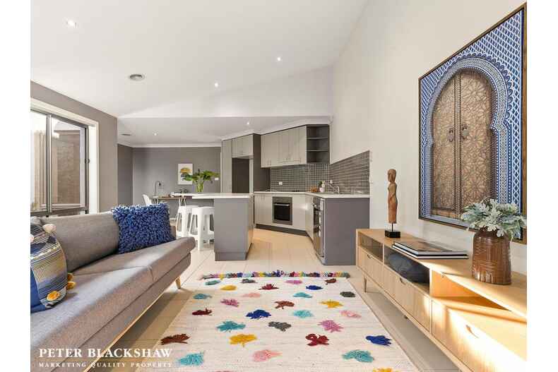 8 Cape York Street Harrison 8 Cape York Street Harrison