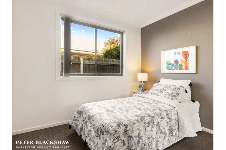 8 Cape York Street Harrison 8 Cape York Street Harrison