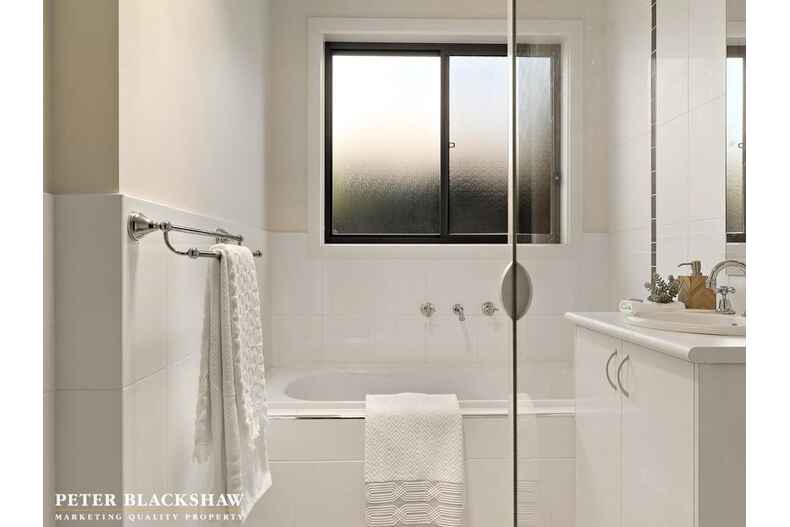 8 Cape York Street Harrison 8 Cape York Street Harrison