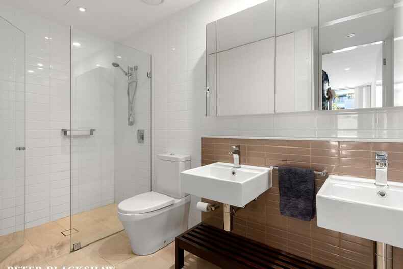 13/19 Leichhardt Street Kingston