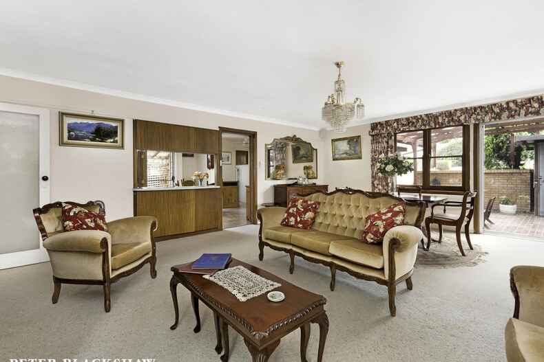 55 Schlich Street Yarralumla 55 Schlich Street Yarralumla