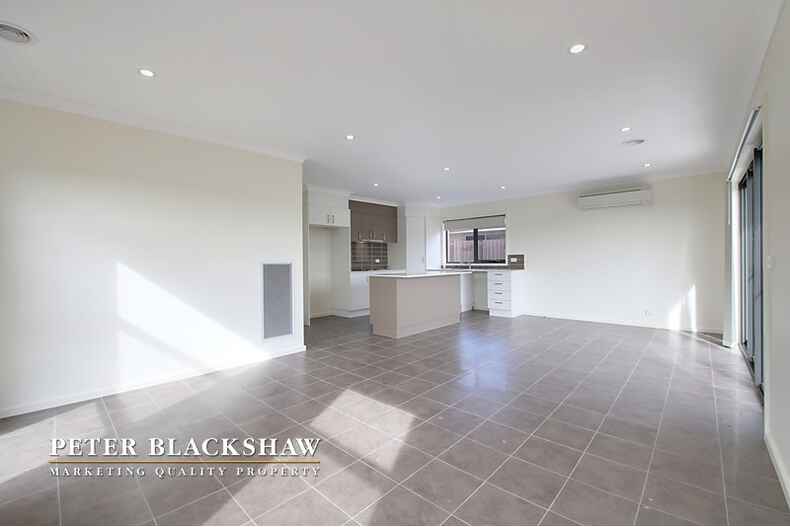 2 Smorgon Street Forde