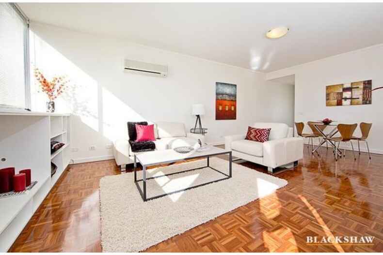 152/106 Giles Street Kingston