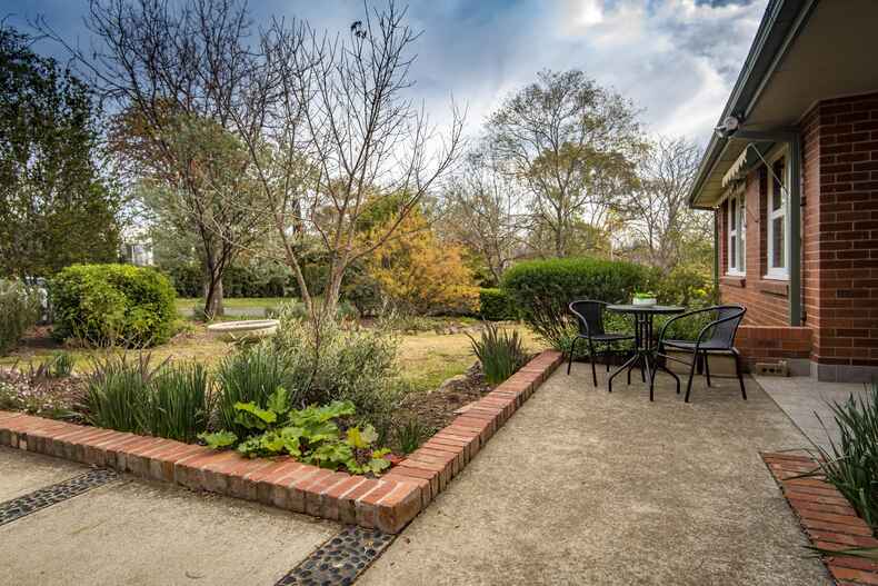 5 Hodgkinson Street Griffith 5 Hodgkinson Street Griffith