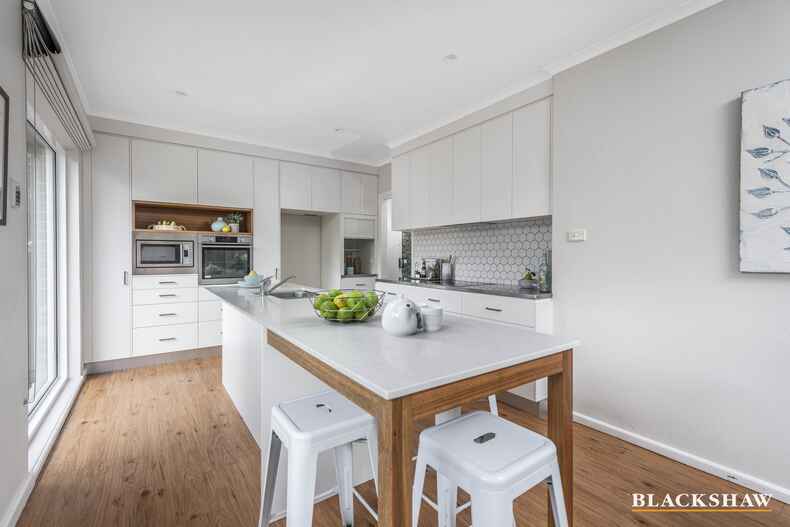 5 Hodgkinson Street Griffith 5 Hodgkinson Street Griffith