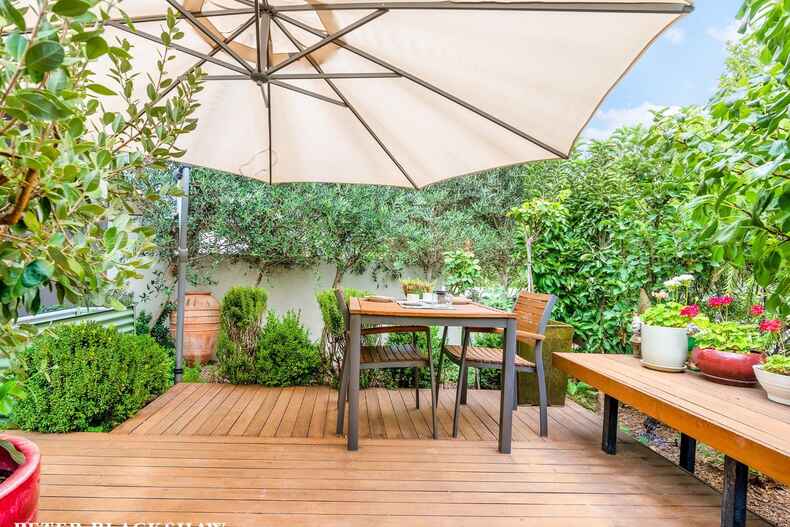 2/139-141 Blamey Crescent Campbell 2/139-141 Blamey Crescent Campbell