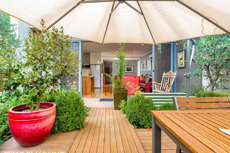 2/139-141 Blamey Crescent Campbell 2/139-141 Blamey Crescent Campbell