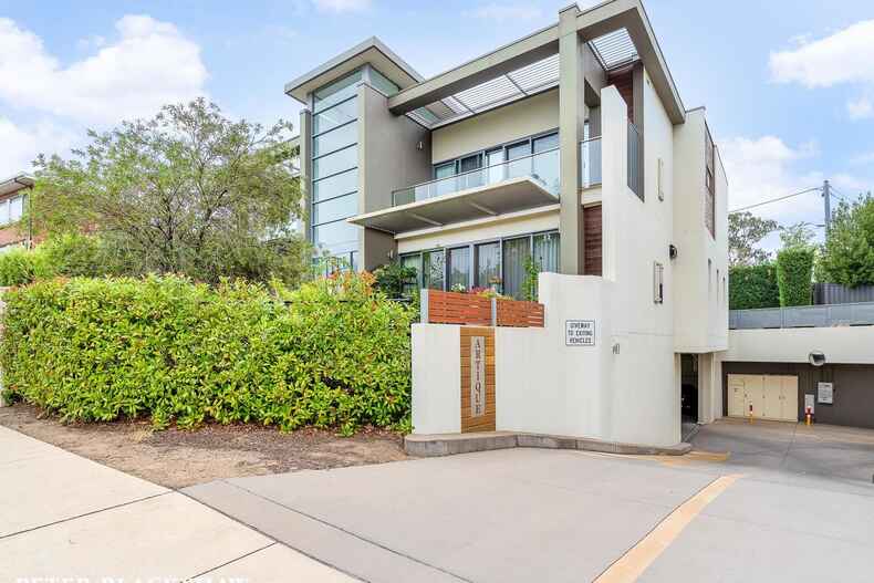 2/139-141 Blamey Crescent Campbell 2/139-141 Blamey Crescent Campbell