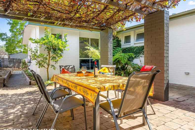 1 Bungey Street Campbell 1 Bungey Street Campbell