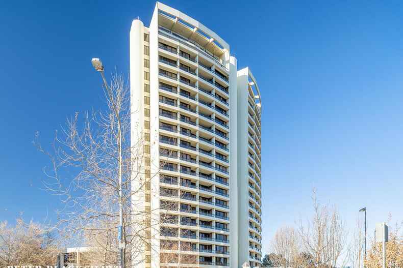 1606/2 Marcus Clarke Street City