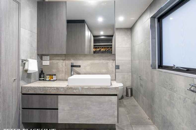 42 Endeavour Street Red Hill