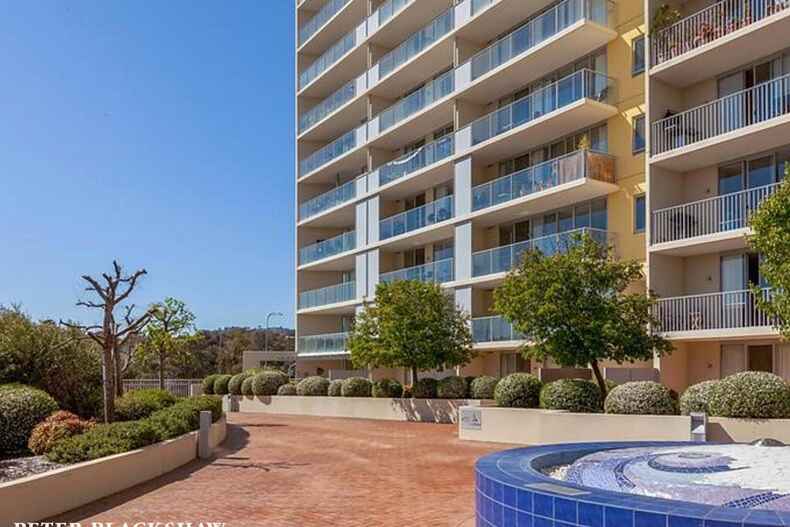 89/98 Corinna Street Phillip