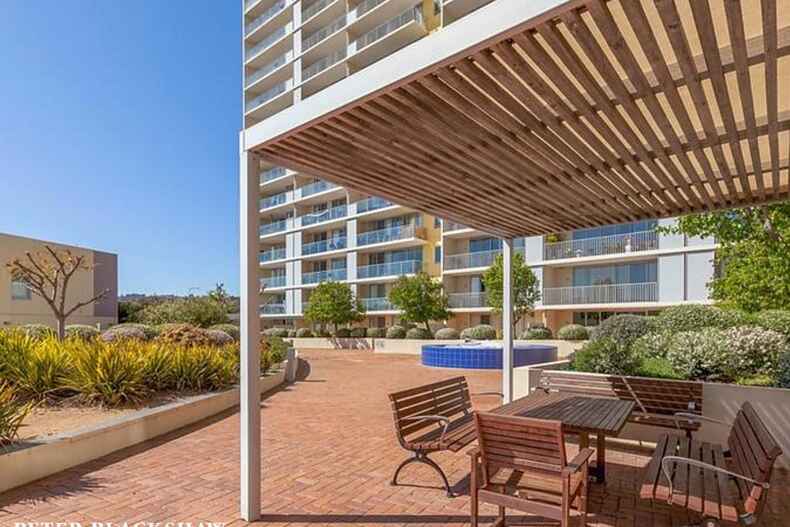 89/98 Corinna Street Phillip