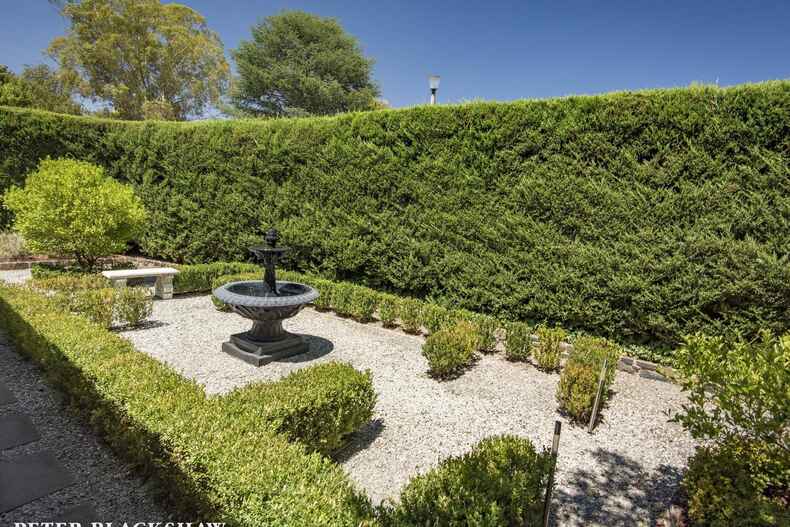 28 Beagle Street Red Hill 28 Beagle Street Red Hill