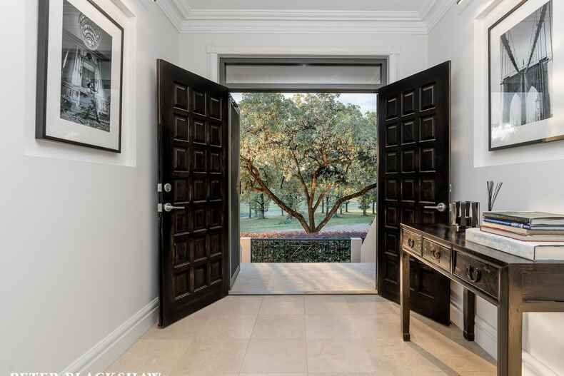 4 Maiden Street Yarralumla