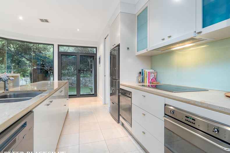 4 Maiden Street Yarralumla