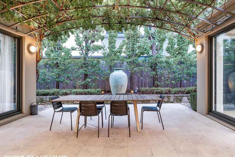 4 Maiden Street Yarralumla