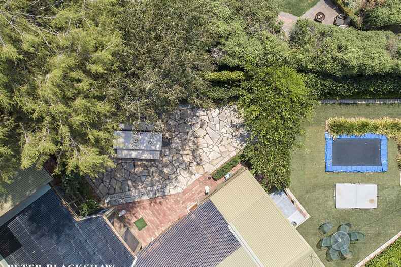 34 Banks Street Yarralumla