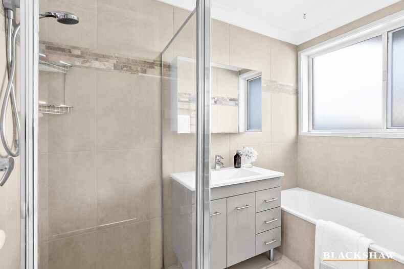 10 Gleadow Street Evatt