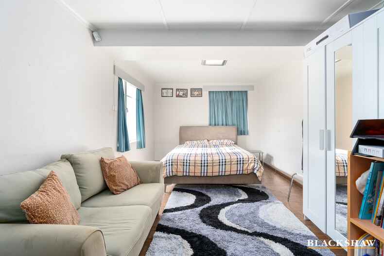 12 Somers Crescent Forrest 12 Somers Crescent Forrest