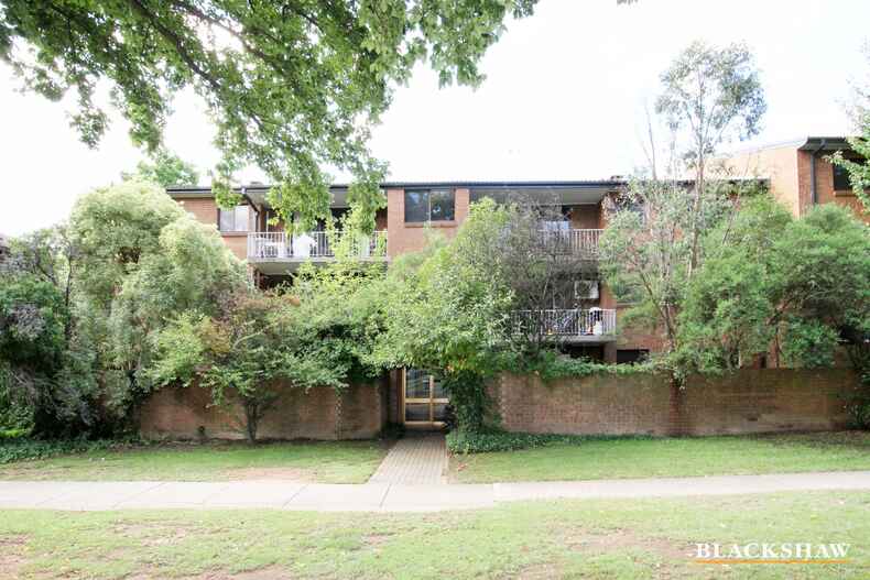 6/103 Canberra Avenue Griffith