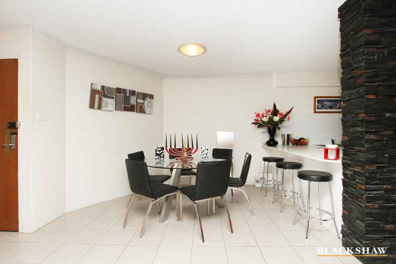 6/103 Canberra Avenue Griffith