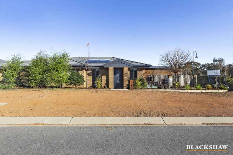 32 Bunima Crescent Ngunnawal