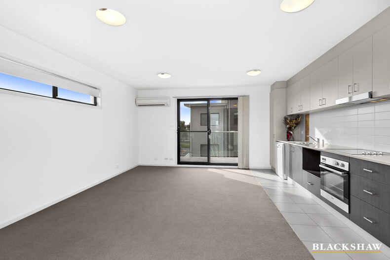 5/52 Swain Street Gungahlin