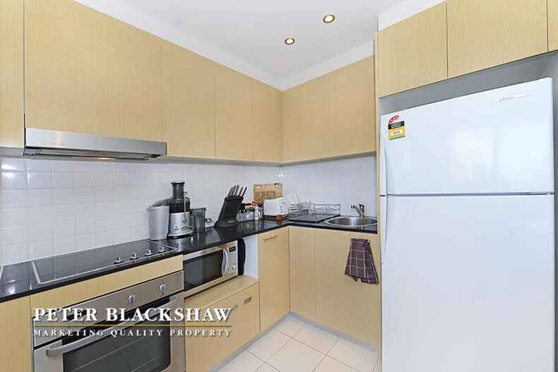 13/3 London Circuit City 13/3 London Circuit City