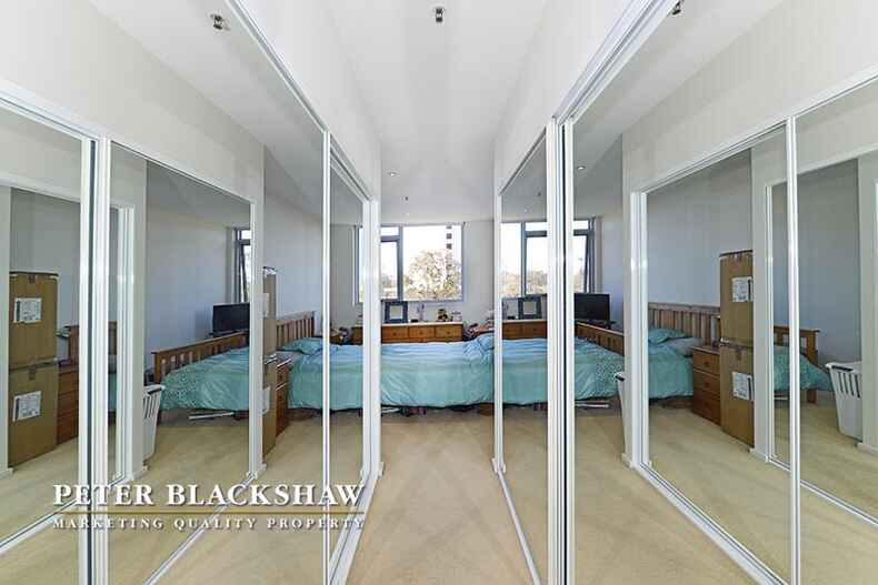 13/3 London Circuit City 13/3 London Circuit City