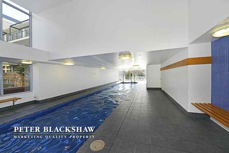 13/3 London Circuit City 13/3 London Circuit City