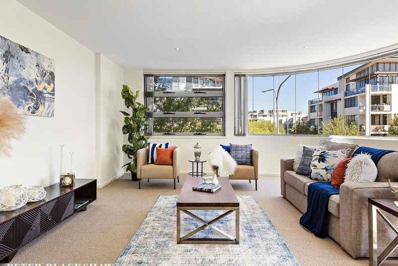 16/71 Giles Street Kingston